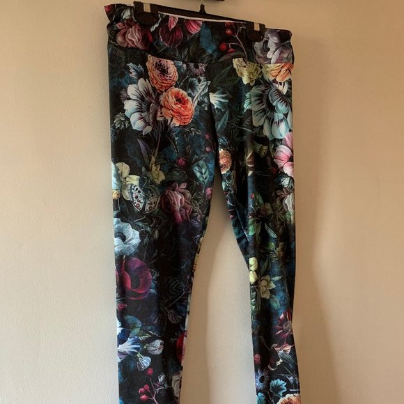 Society6 Night Garden leggings - Picture 4 of 7